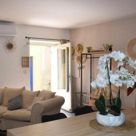 Gite centre Eyragues, proche St Remy de Provence, hotel u gradu Eyragues