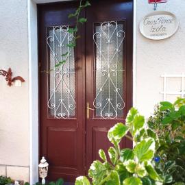 Guest House Izola, hotel a Izola