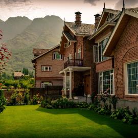 Zabarwan Peaks Villa, hotel en Srinagar