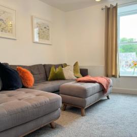 The Courtyard, 4 - Bed, Sleeps 6, Pets Welcome, hotel in Ulverston