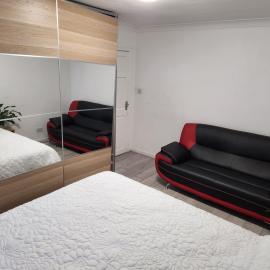 Rubies, Firs Road, Sale, hotel in Sale