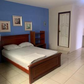 Habitaciones amobladas - Manabí suites, hotel din Manta