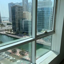 Spacious 1BR with Sea View- Al Majaz