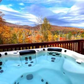 Beartopia- Hot Tub, Views, 2 Primary Suites! โรงแรมในคิลลิงตัน
