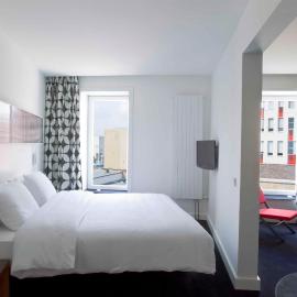 Hotel Gat Point Charlie