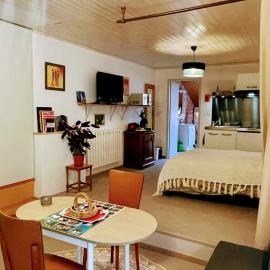 Gîte Tan Rouge、Pompierre-sur-Doubsのホテル