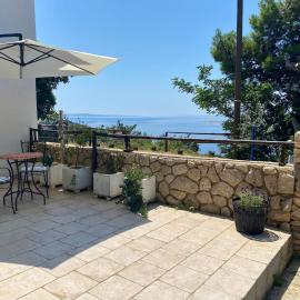 Apartman Anton, Hotel in Stara Baška