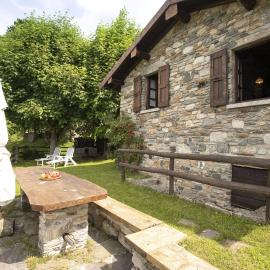 Chalet Bodone by Halldis