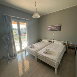 Telis apartments two, hotel en Rodas
