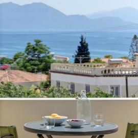 Aegina Town Home by Relax in Greece, hotel a Ciutat d'Egina
