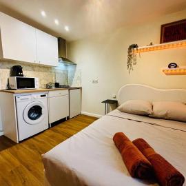 Mini - Tout petit mais cozy !, hotel in Brignoles
