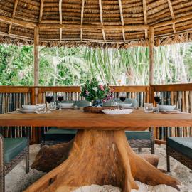 Aore Paradise - Near Santo, Vanuatu, hotell sihtkohas Aore Island