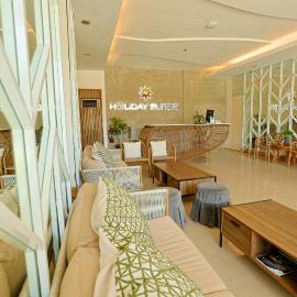 Holiday Suites Puerto Princesa، فندق في مدينة بورتوبرنسس