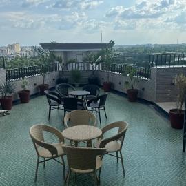 Riverfront Penthouse Studio with Spacious Terrace