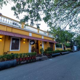 Dumas Guest House, hotel in Pondicherry