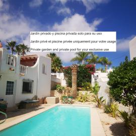 Appartment Paquero downstairs with your own private garden and your own private pool – hotel w mieście Fanadix