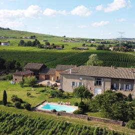 Domaine David Beaupere, hotel in Juliénas