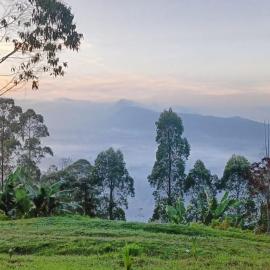 Snow Princess Mountain Glamping Resort at Clubbali,Lembang, hotel a Cibogo