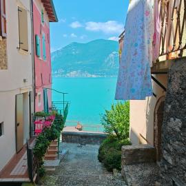 Casa Rosa Rosadalake, hótel í Brenzone sul Garda