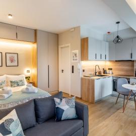 Athena & Phevos - Seaside View Luxury Studio in Nea Makri