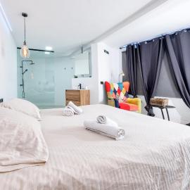Macher Room, hotel u gradu 'Mácher'