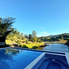 Rooca Habitat Guatape, hotel din Guatapé
