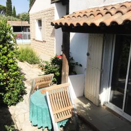 studio très près d'Arles et au calme