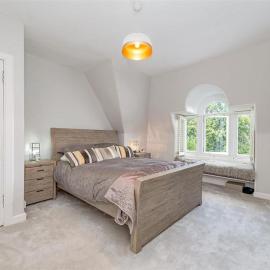Spacious 4 Bedroom Flat in Stirling – hotel w mieście Stirling