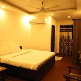 Hotel Rohit Residency, hotel en Bijnor