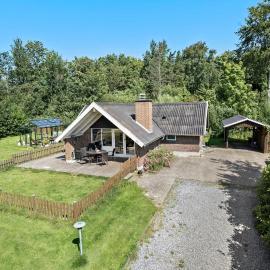 Stunning Home In Toftlund With Wifi