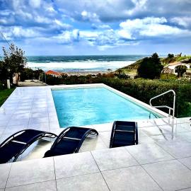 Balcobo Villas&Cabañas, hotel v destinácii A Coruña