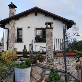 Viesnīca Casa vacanze La valle pilsētā Aņone