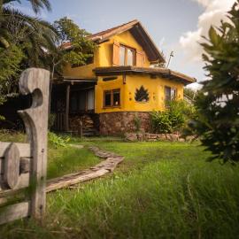 La Casa de Los Manzanos, hotel em Aiguá