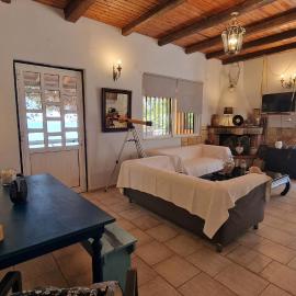 Joanna-Thanos beachfront holiday home