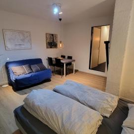 Central 1 room apartment 60m from the harbor โรงแรมในซันเดอร์เบิร์ก