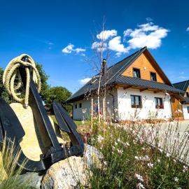 Tatralake Houses with Barrel Sauna - Chaty pri Mare, hotell i Liptovský Mikuláš
