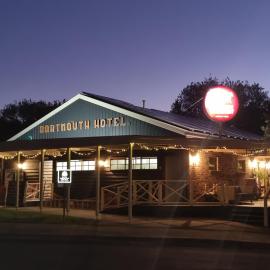 Dartmouth Hotel Pub, hotel di Dartmouth