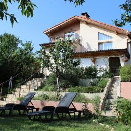 Къща за гости АВЛИГА, hotel in Varna City
