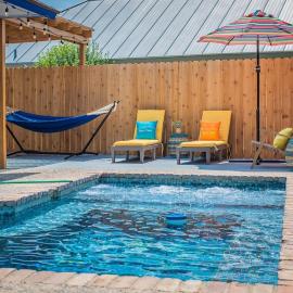 Heated Pool Escape Game Room near Six Flags