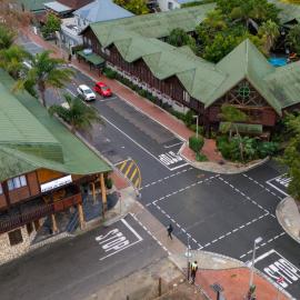 Knysna Log-Inn Hotel、クニスナのホテル