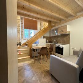 Q Rocco Apartments, Corfu Town，科孚城的飯店