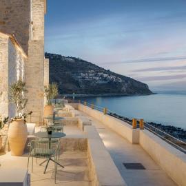 Yerma Suites Limeni, hotel u gradu 'Limeni'
