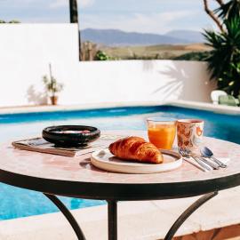 Finca Locura, hotel in Coín