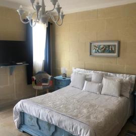 Tal-Awturi Rent a Room