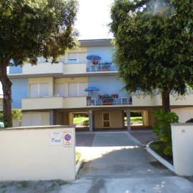 Complesso Oasi, hotel u gradu Tirenija