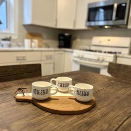 Chic City Escape, hotel in Berwyn