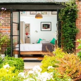 Bosham - Separate and self-contained double garden suite