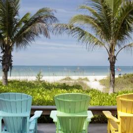 Artsea 2BR Cozy Ample Parking Near Beaches & Lecom Upstairs, hotel in Bradenton