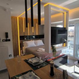 Larissa Absolute Suites A1 Sky View Smart Home