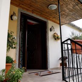 GuestHouse Te Bregu